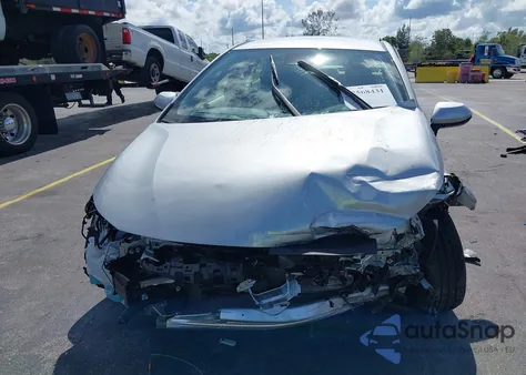 2025 Toyota Corolla Hybrid Le из США, поврежденный, VIN JTDBCMFE8S3095208